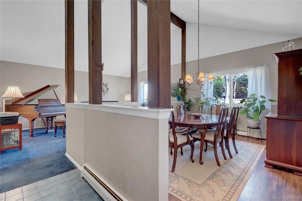 Photo of 1369 Sycamore Avenue, Bohemia, NY 11716 (MLS # 984162)