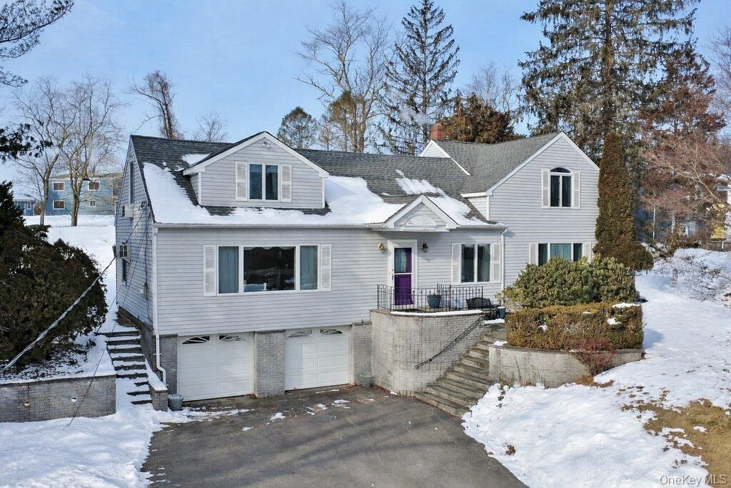 Photo of 2597 Quaker Church Road, Yorktown Heights, NY 10598 (MLS # 954281)