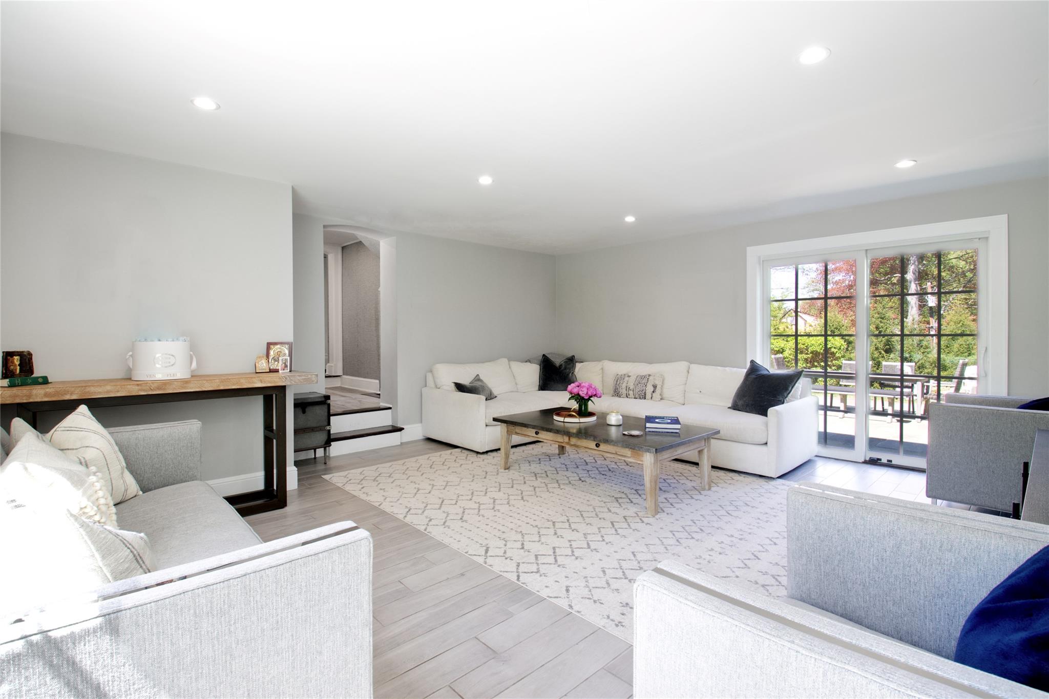 30 Bonnie Heights Road, Manhasset, New York image 18