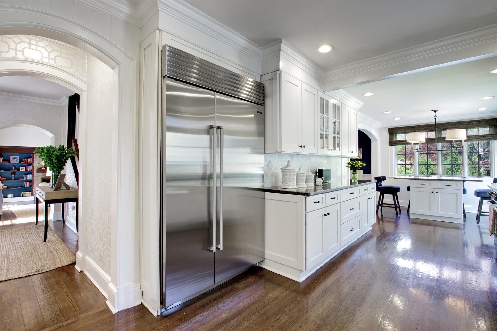 30 Bonnie Heights Road, Manhasset, New York image 13