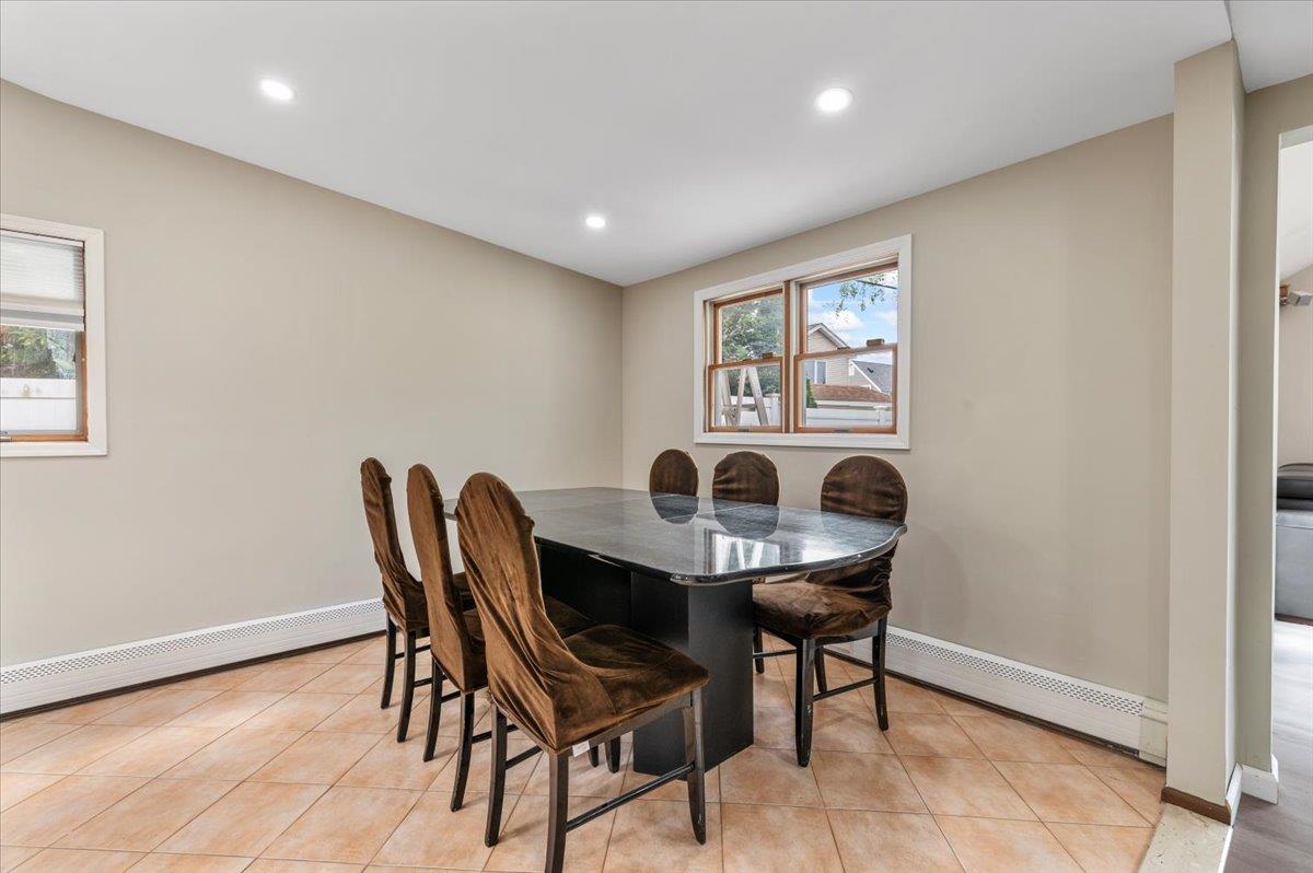 20 Forester Lane, Levittown, New York image 11