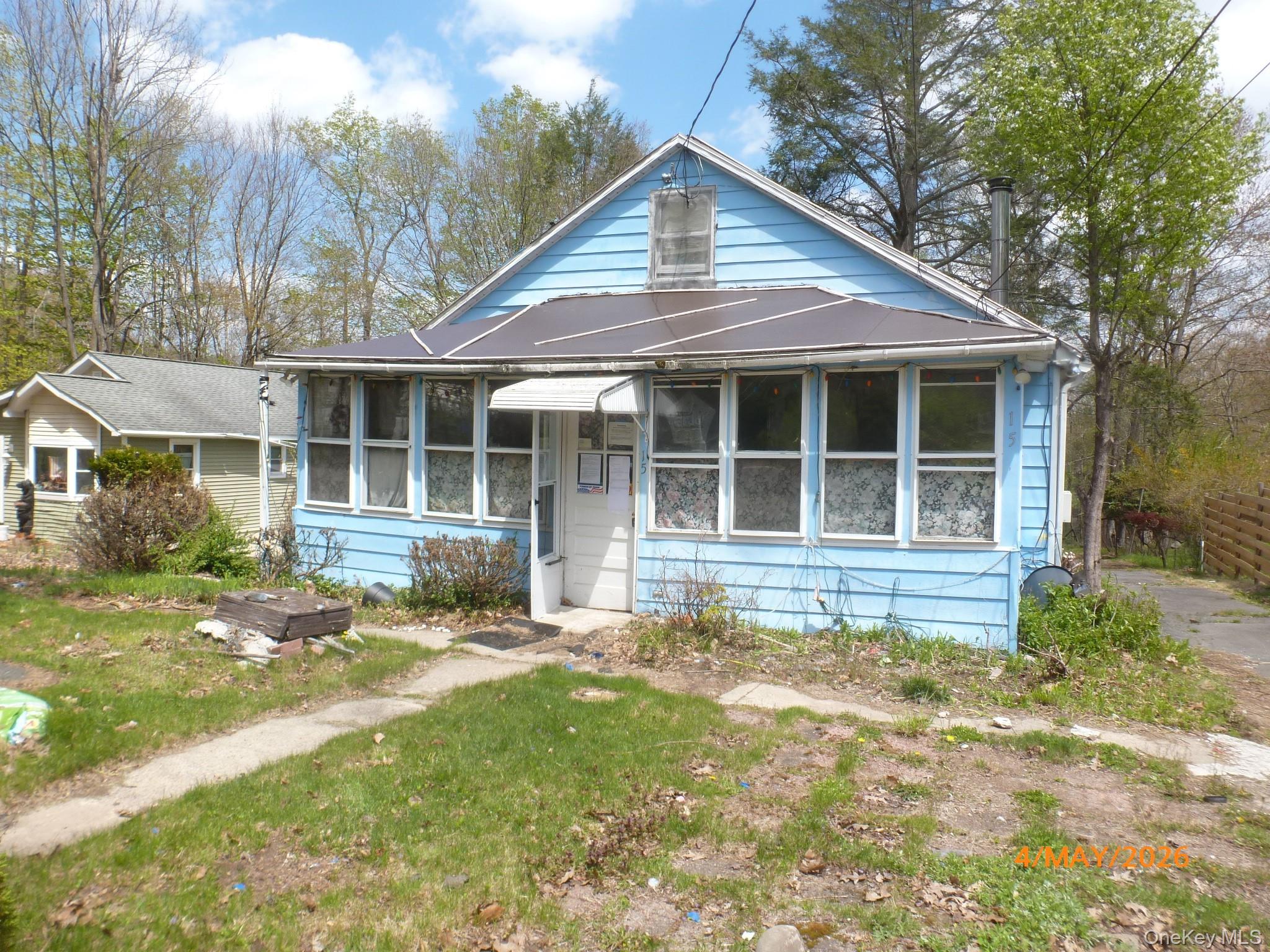 15 Davis Lane