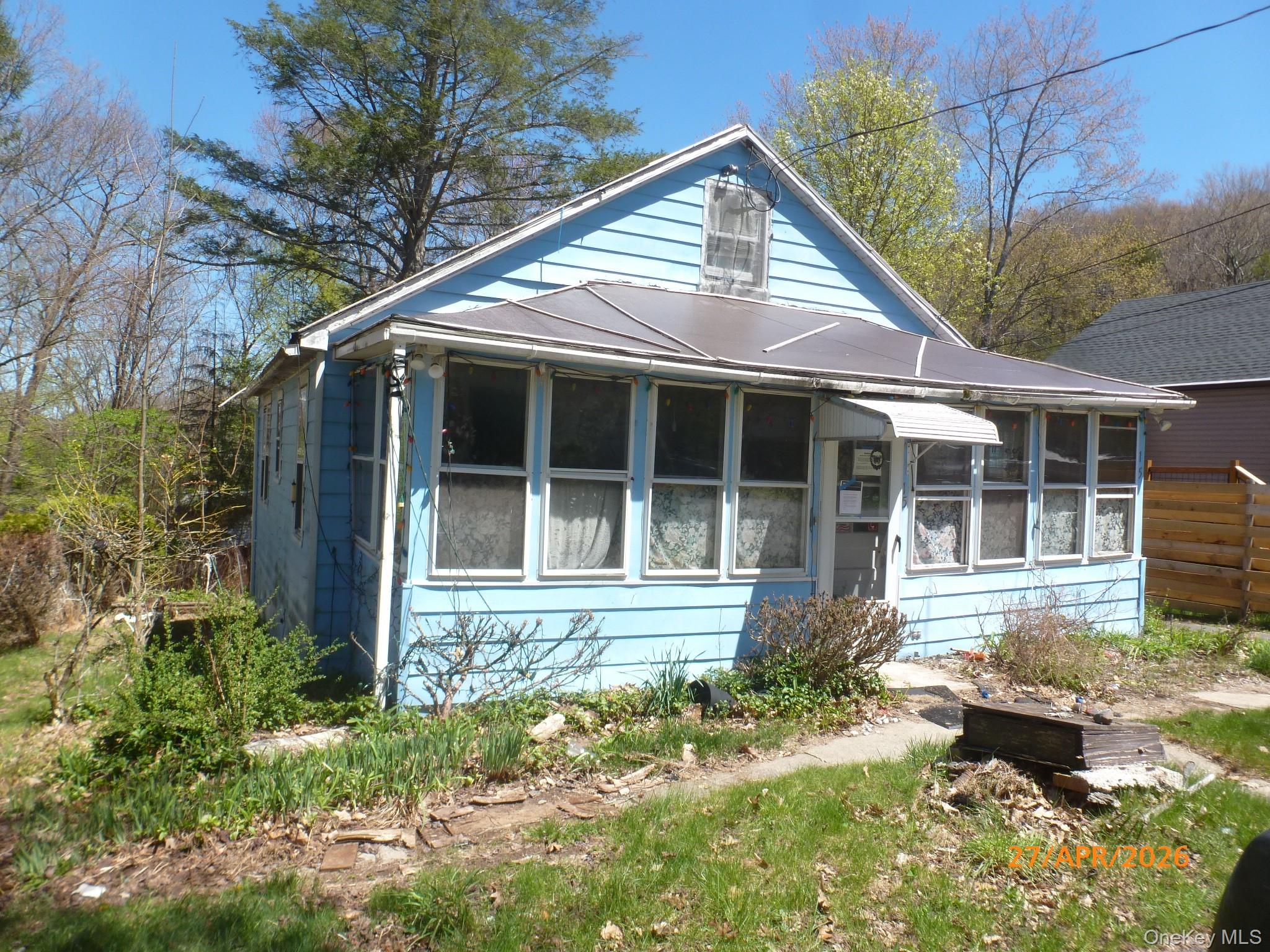 15 Davis Lane