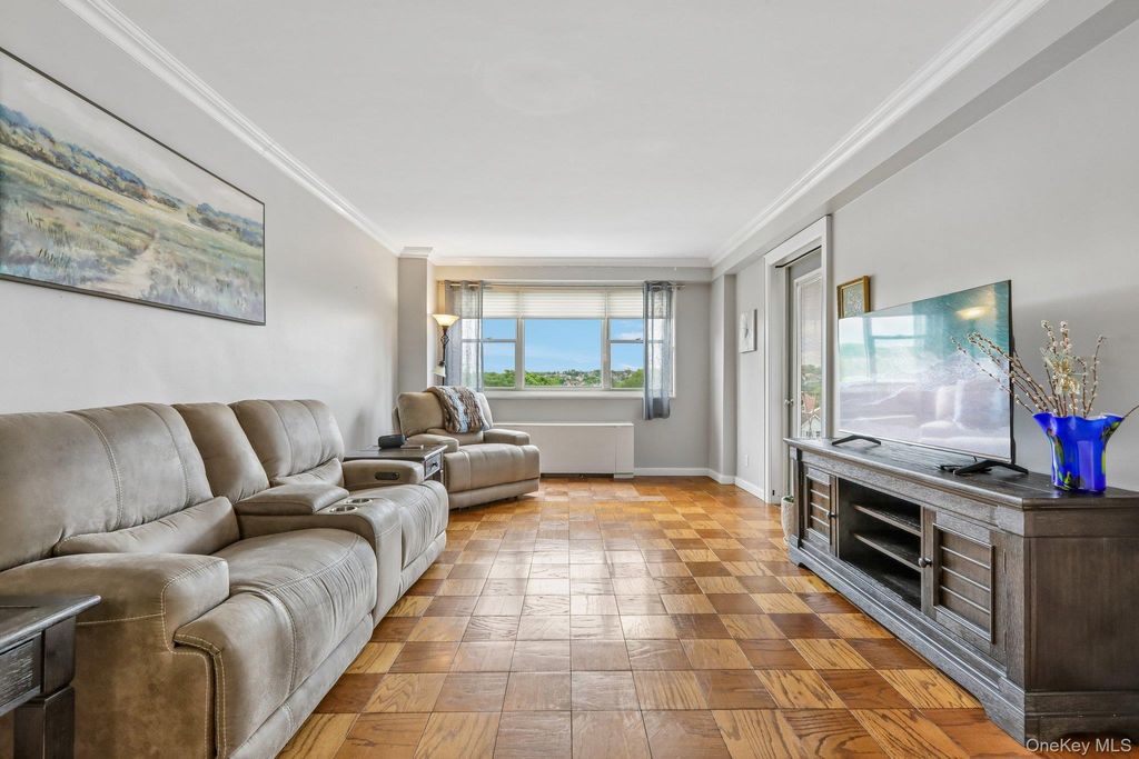 Photo of 30 Lake Street #3J, White Plains, NY 10603 (MLS # 1000414)