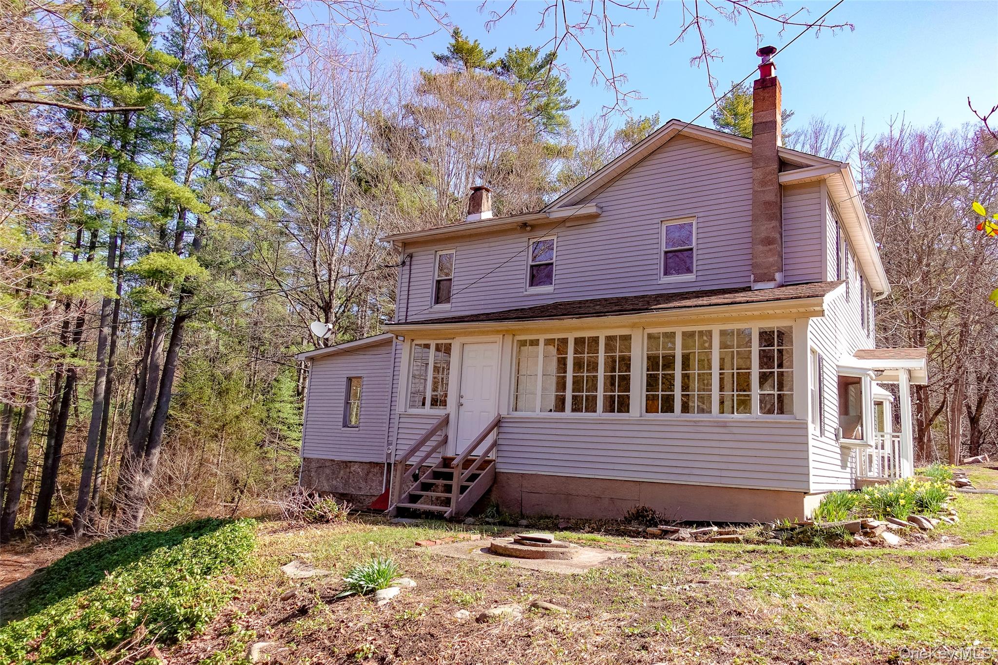 7 Highland Lake Road