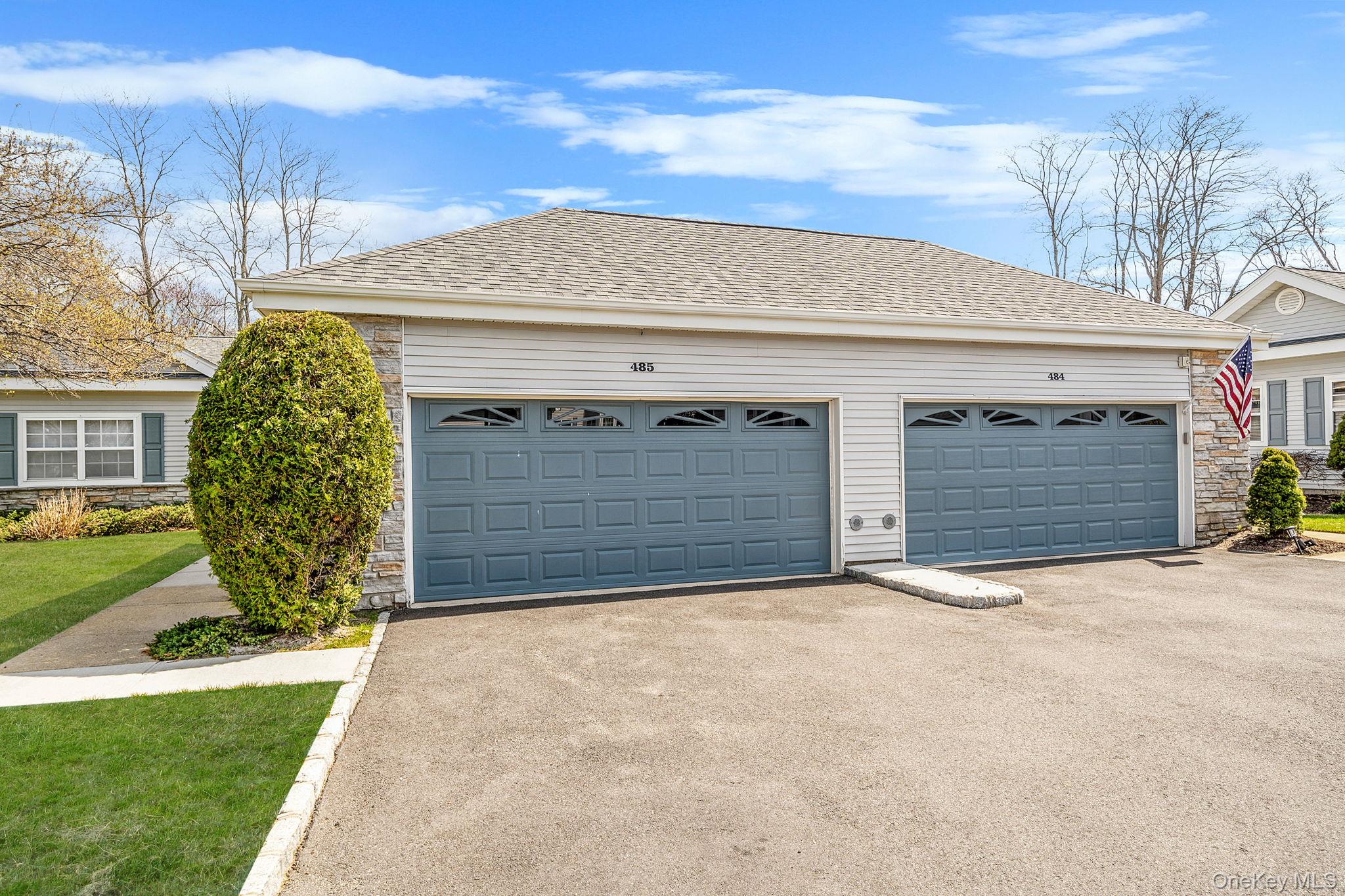 485 Woodscreek Court