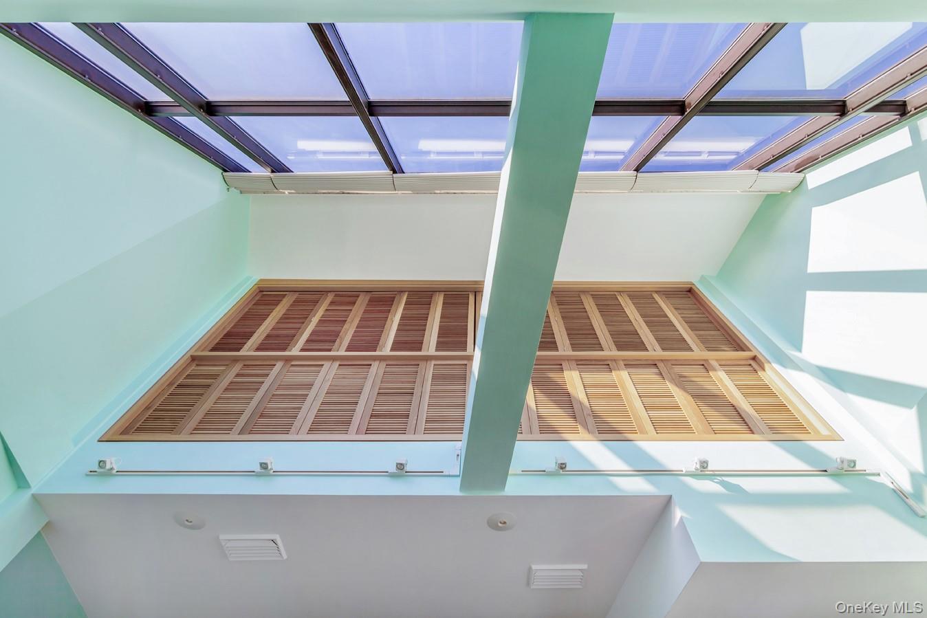 10 Bay Street Landing 8D