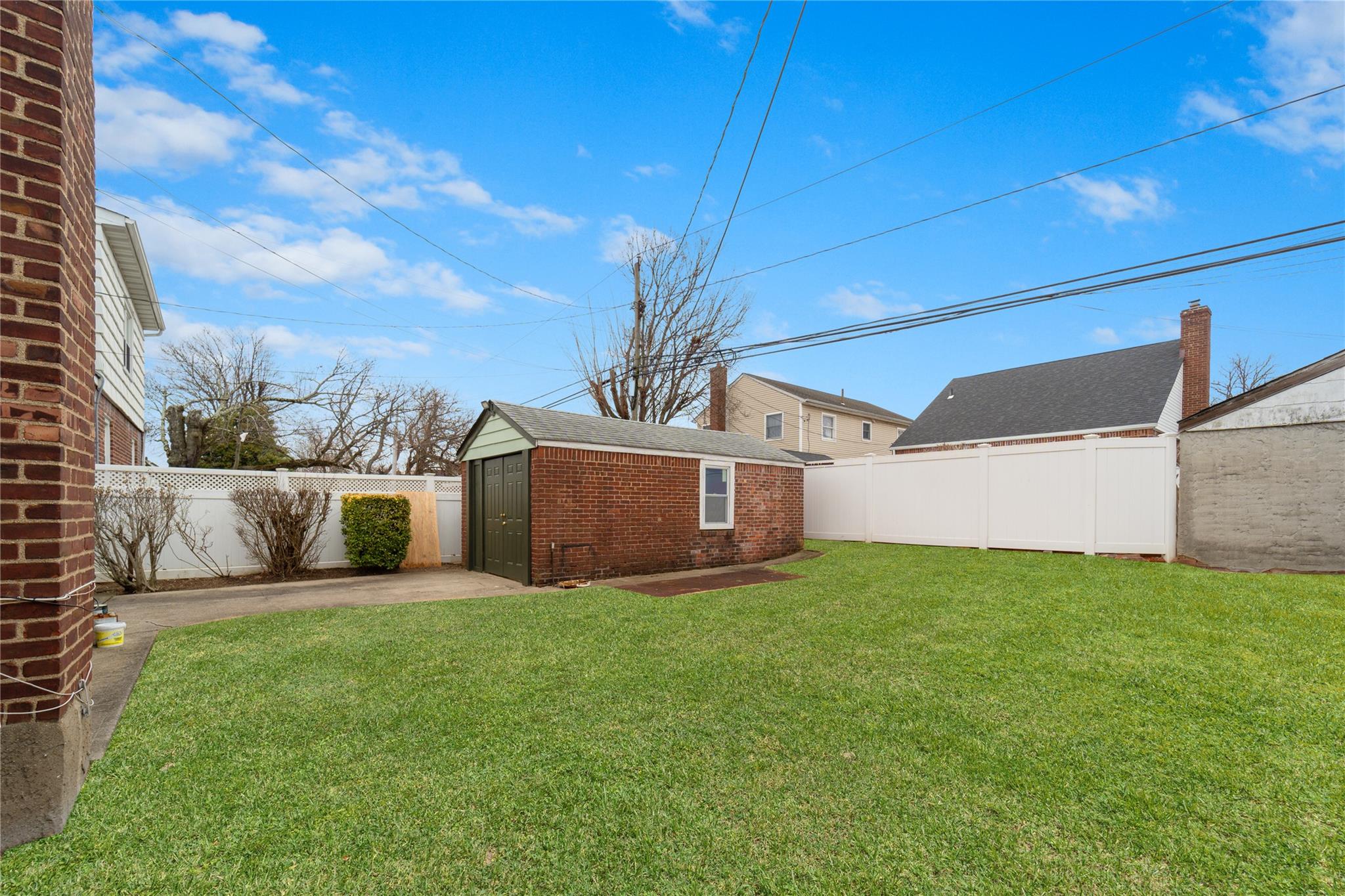 127 Locustwood Boulevard, Elmont, New York image 5