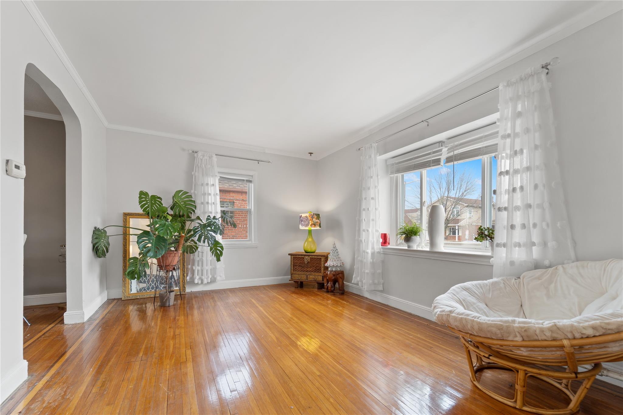 127 Locustwood Boulevard, Elmont, New York image 6
