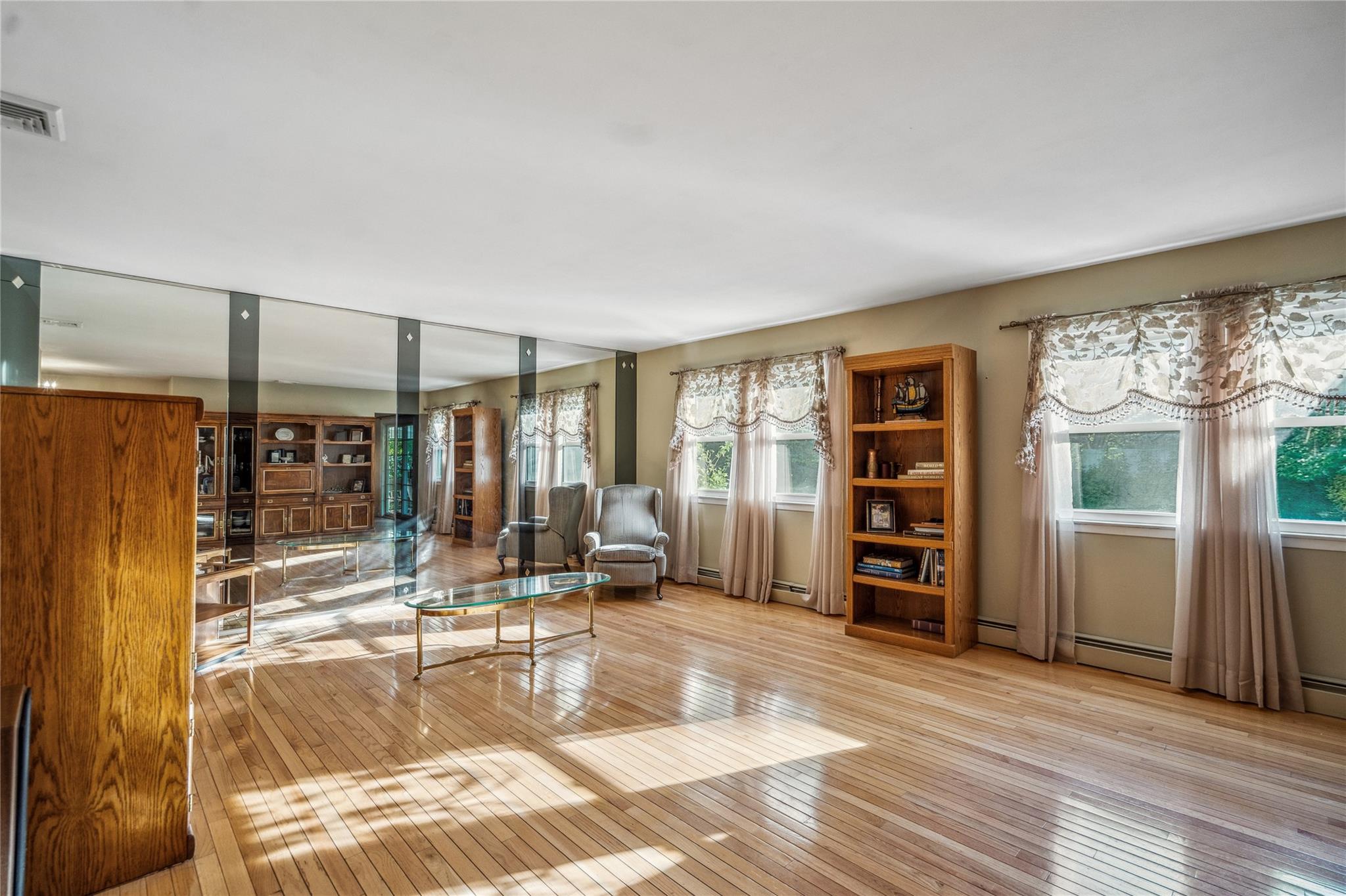 116 Nimbus Road, Holbrook, New York image 12