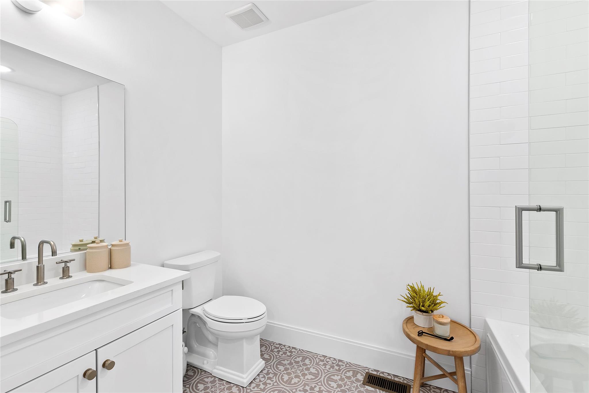 506 Emanuel Way #73, East Meadow, New York image 12