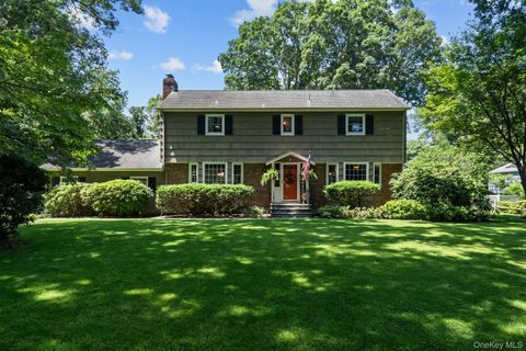 Homes For Sale - 8 Washington Avenue<br/> East Setauket, NY 11733