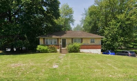 Photo of 132 S Conger Avenue, Congers, NY 10920 (MLS # 924765)