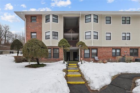 Condo For Sale - 26 Dorset Court #A<br/> Yorktown Heights, NY 10598