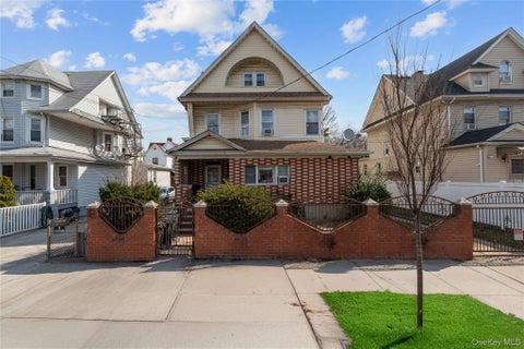 Multifamily For Sale - 8745 114th Street<br/> Richmond Hill, NY 11418