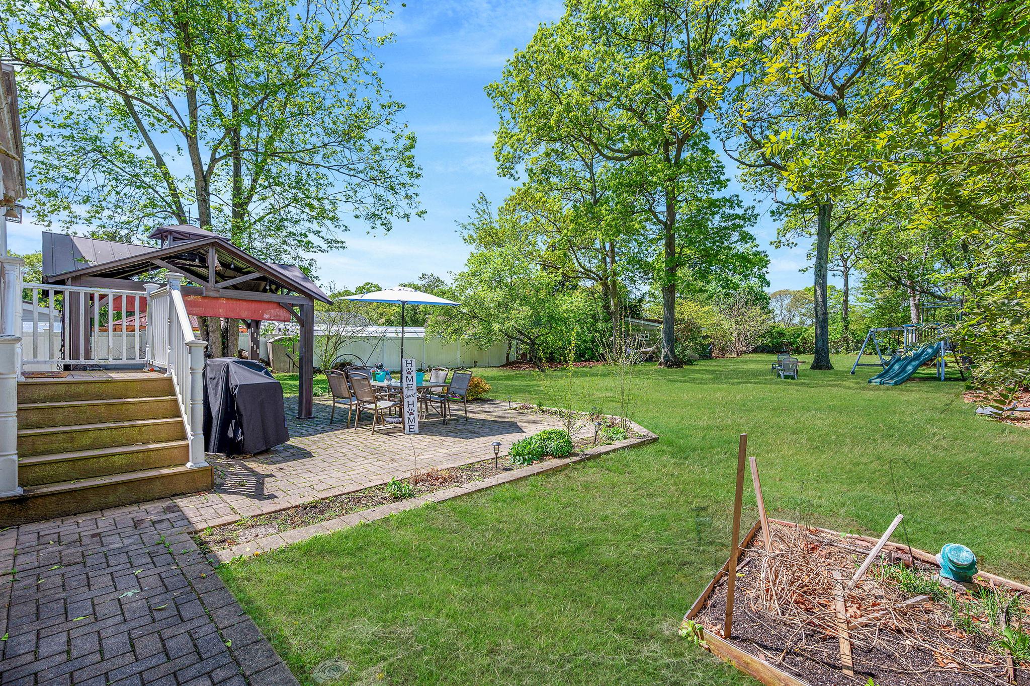 1150 Waverly Avenue, Holtsville, New York image 21