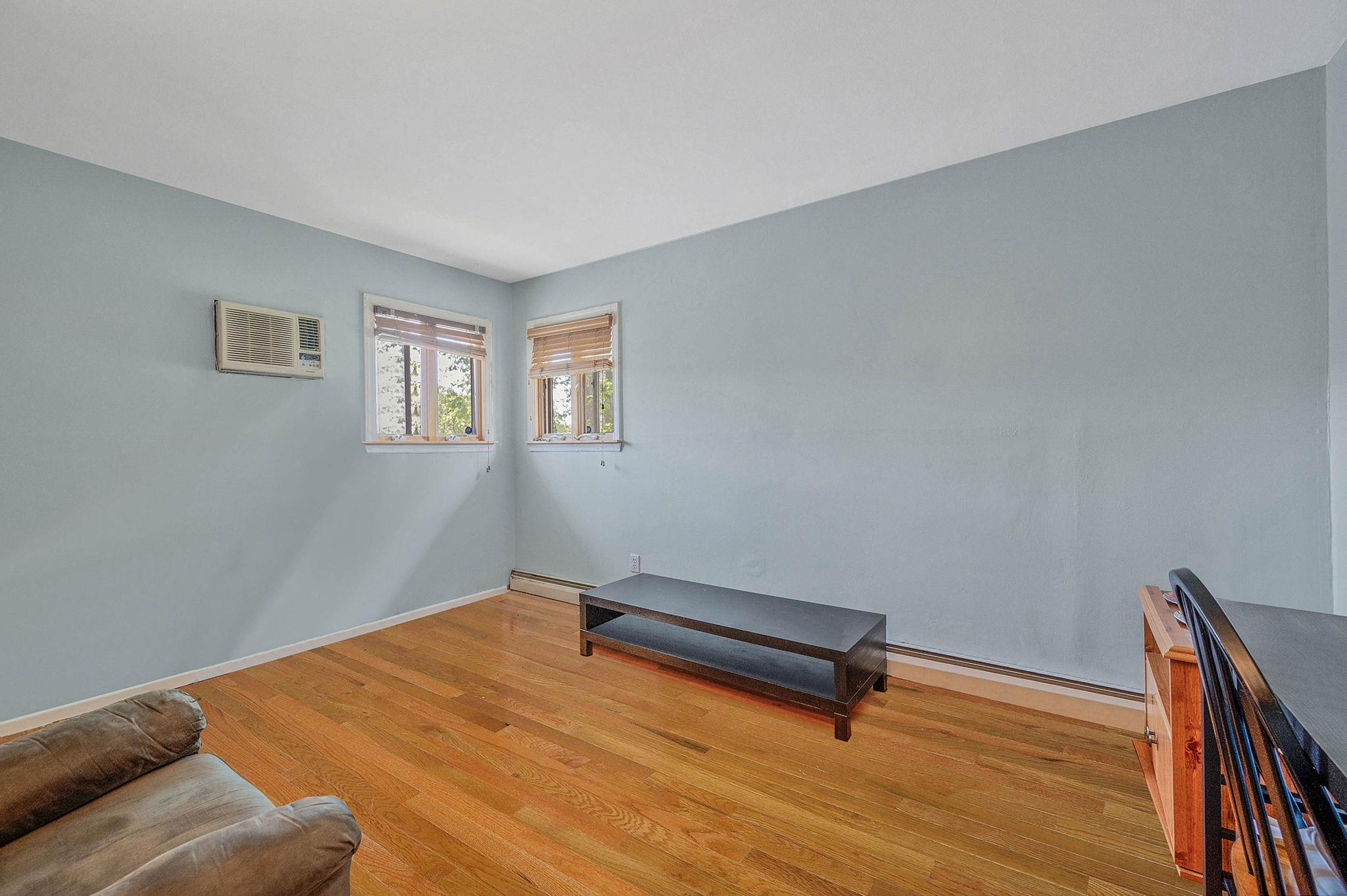 1150 Waverly Avenue, Holtsville, New York image 34