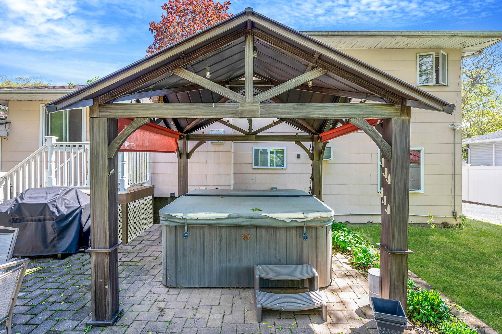 1150 Waverly Avenue, Holtsville, New York image 18