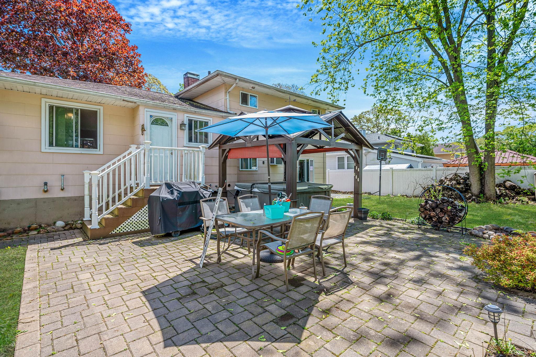 1150 Waverly Avenue, Holtsville, New York image 25