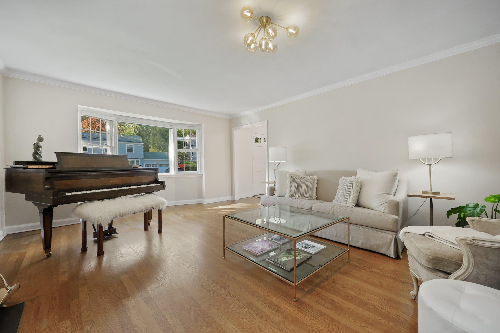 23 Bonnie Way, Larchmont, New York image 5
