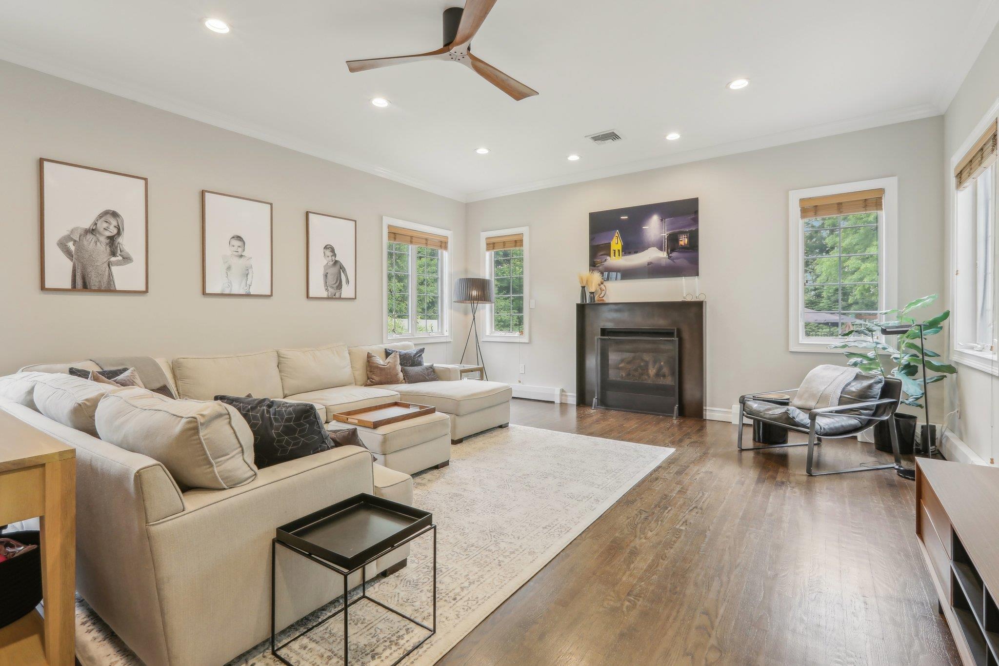 6 Murphy Court, Blauvelt, New York image 12