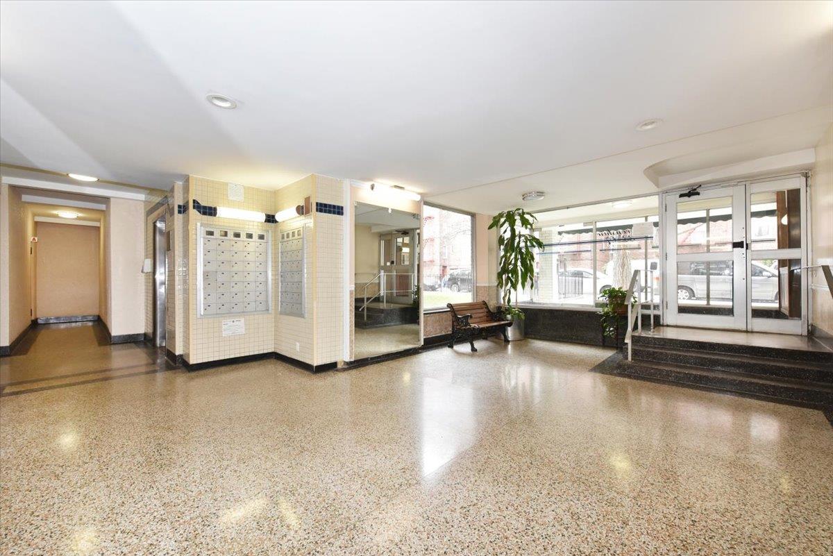 33-07 91 Street #5H, Jackson Heights, New York image 3
