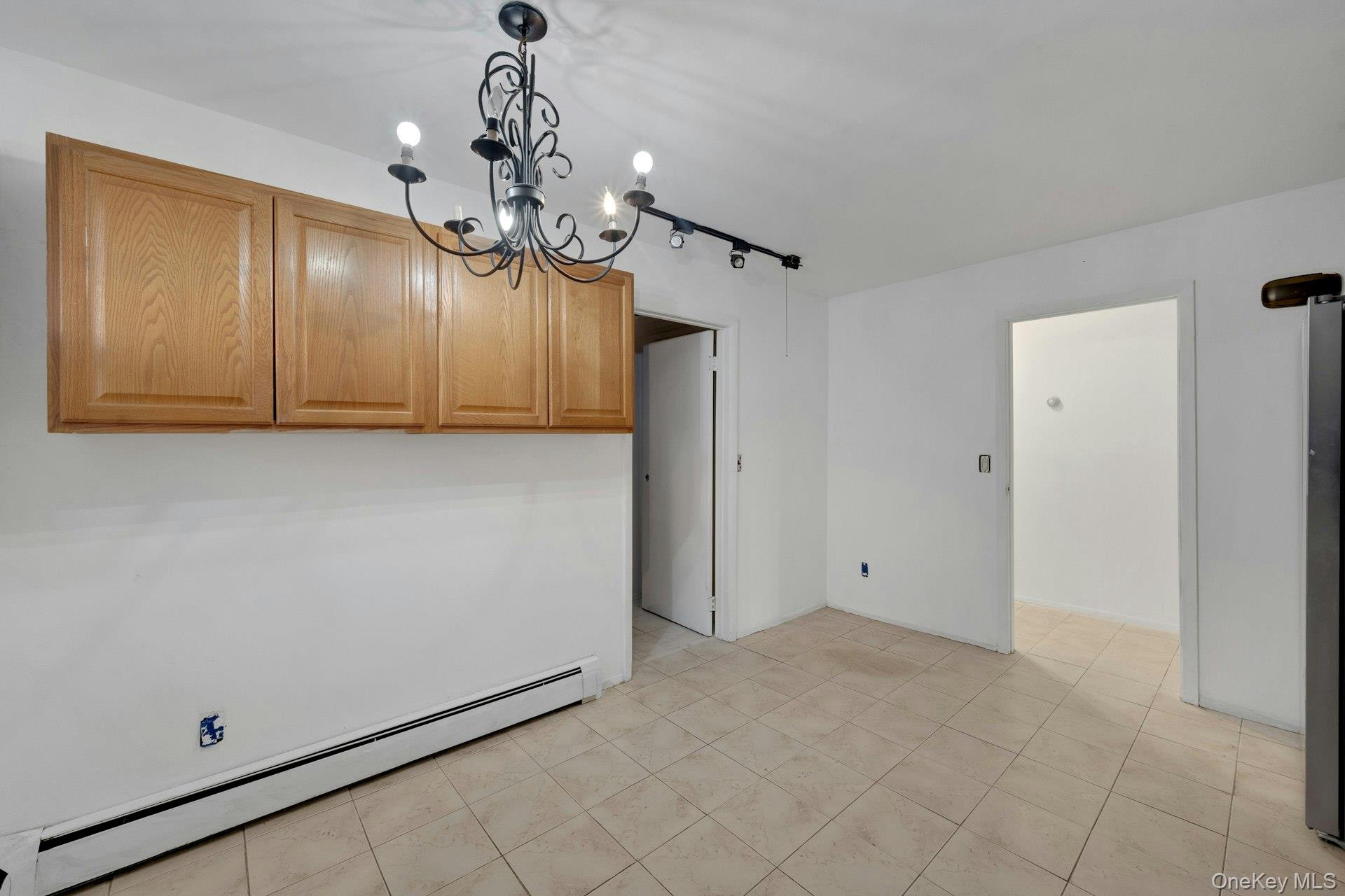 Yonkers, New York 10710, United States, 5 Bedrooms Bedrooms, ,3 BathroomsBathrooms,Residential,Active,253999