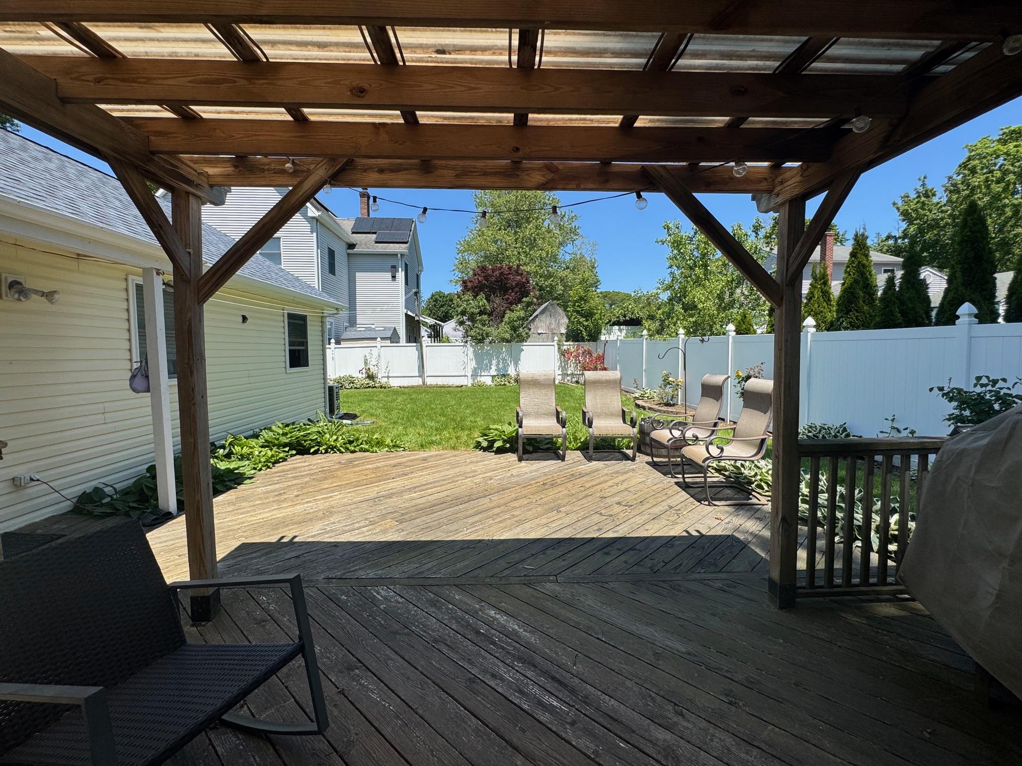 39 Palm Road, Rocky Point, New York image 9