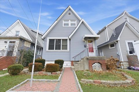 22 Sunset Trail 22 Bronx NY 10465