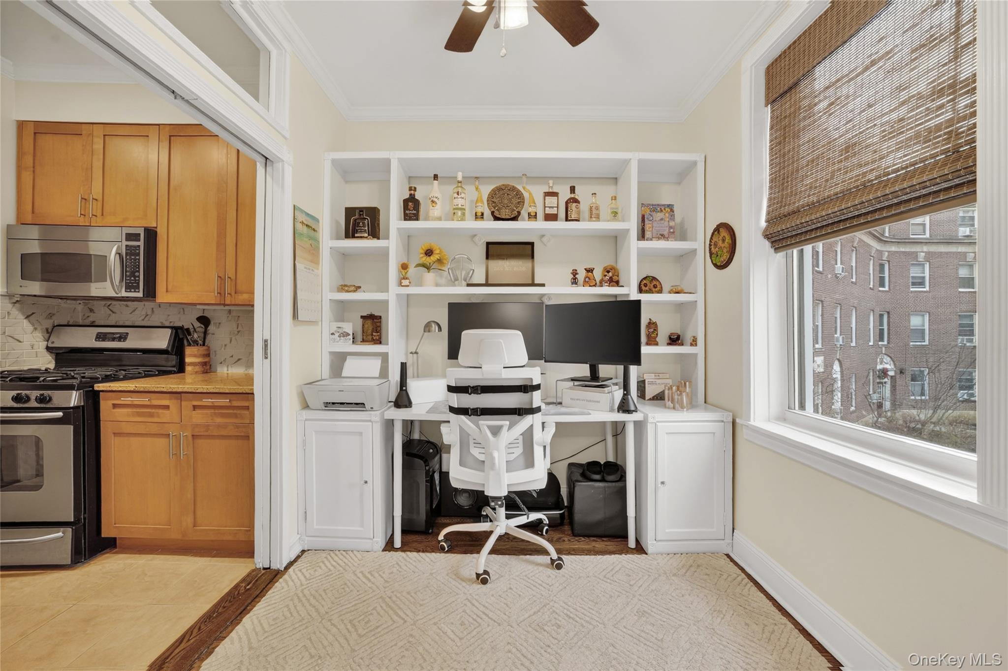 445 Gramatan Avenue EB3