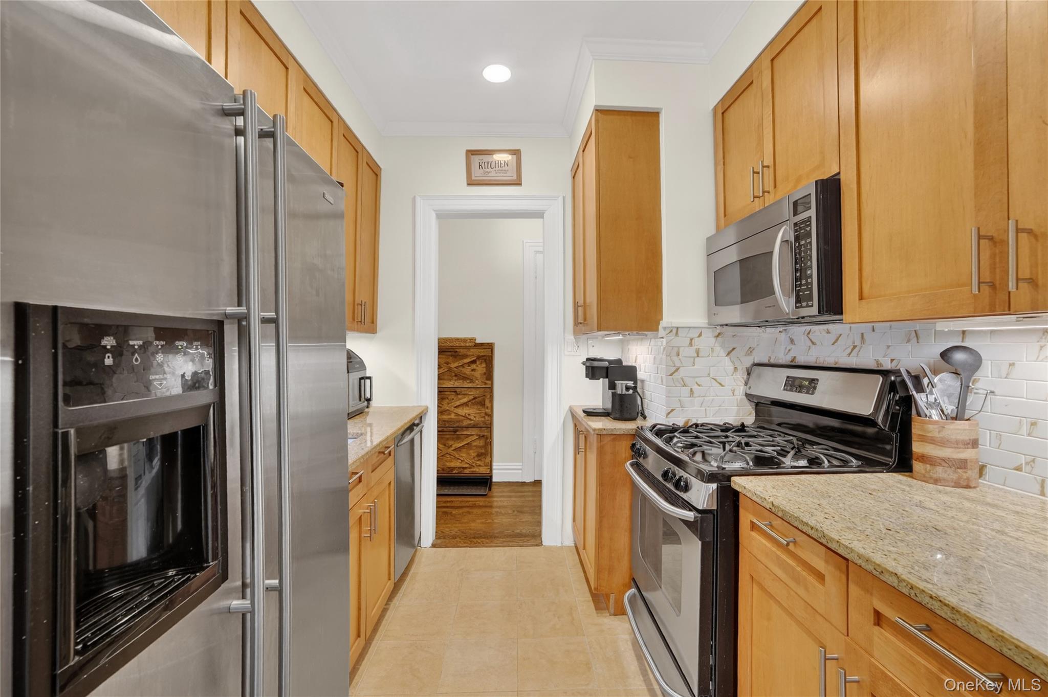 445 Gramatan Avenue EB3