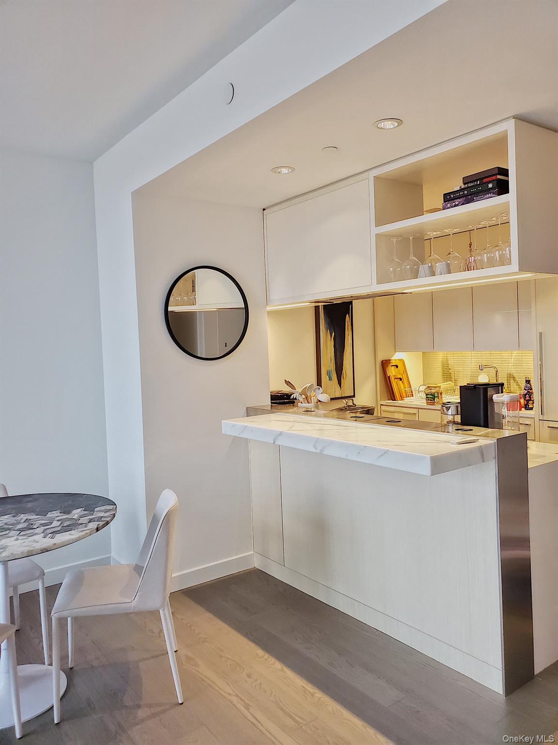 252 South Street 46j