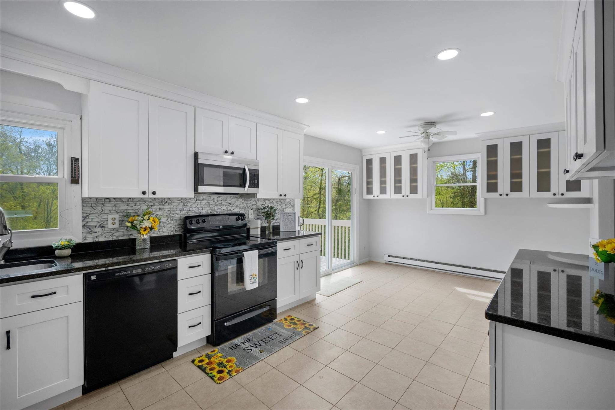 122 Susan Drive, Poughquag, New York image 5