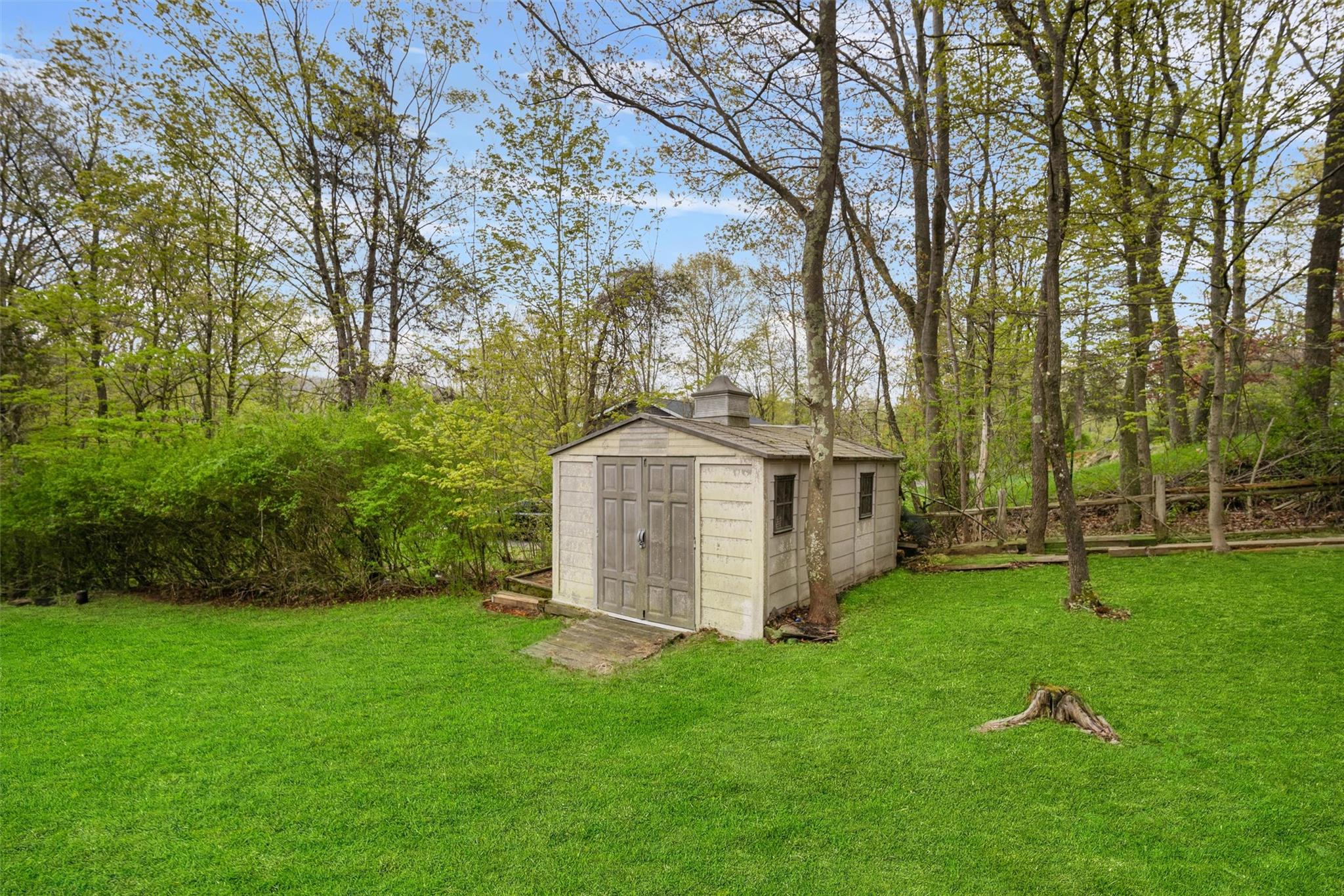 122 Susan Drive, Poughquag, New York image 31