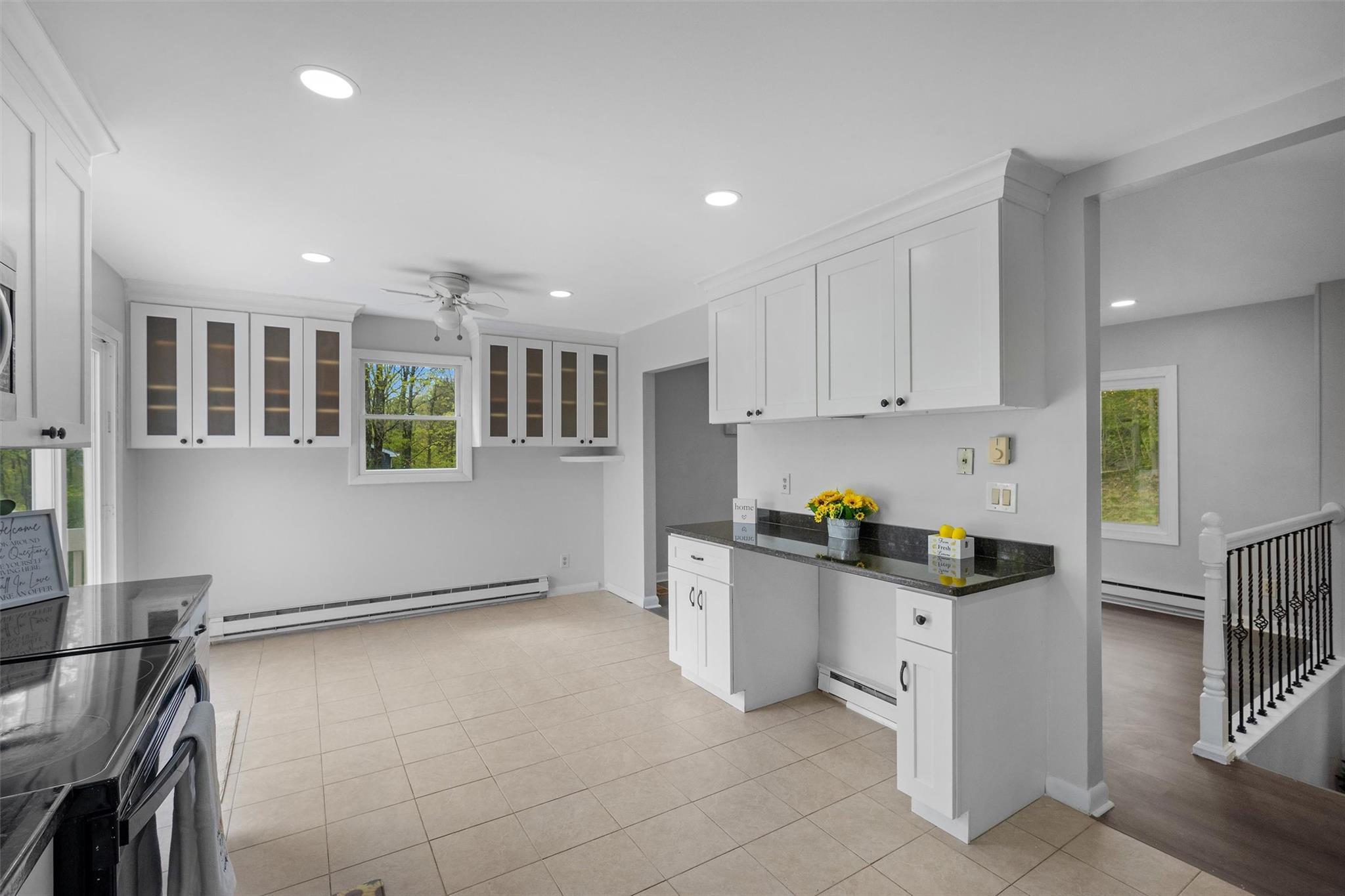 122 Susan Drive, Poughquag, New York image 7