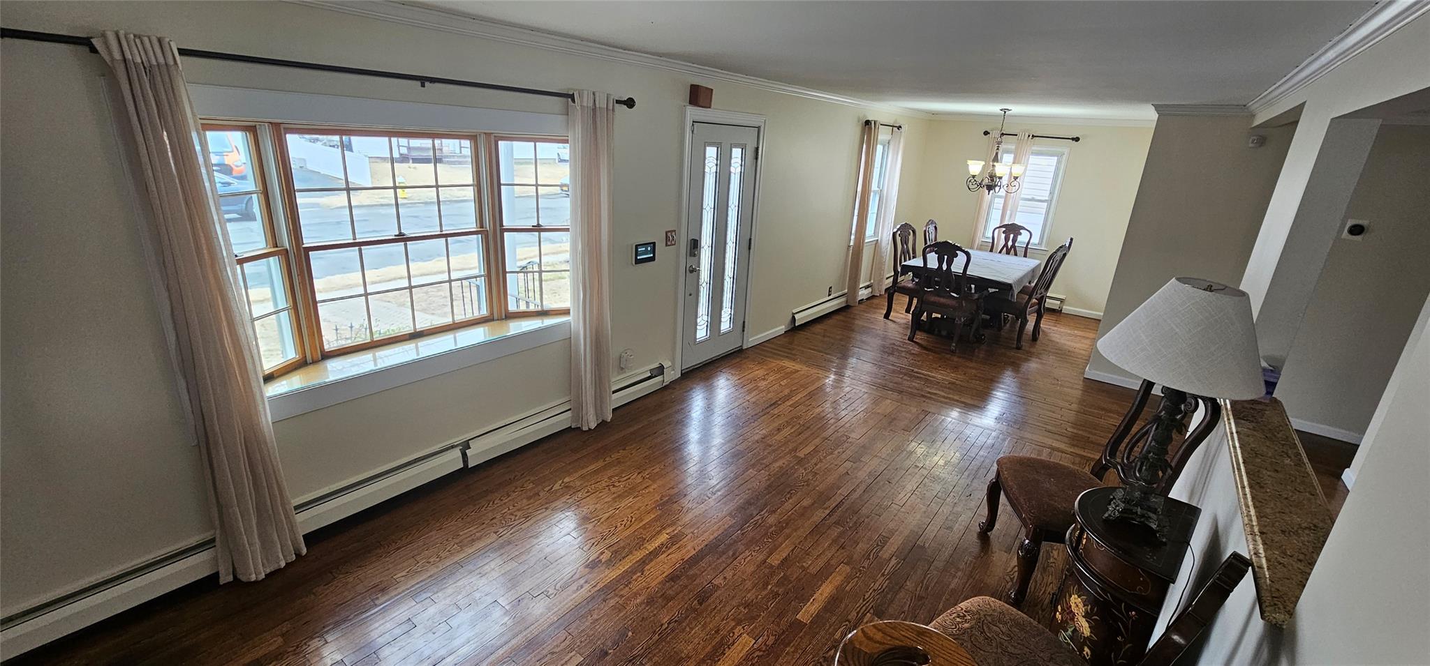 28 Leibrock Avenue, Lindenhurst, New York image 12