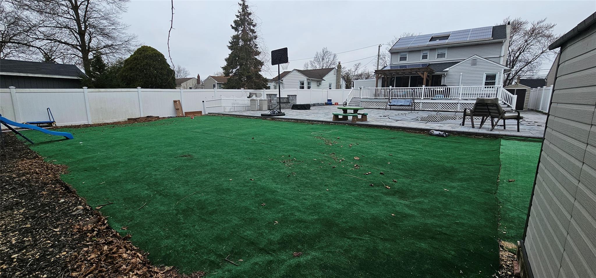 28 Leibrock Avenue, Lindenhurst, New York image 8