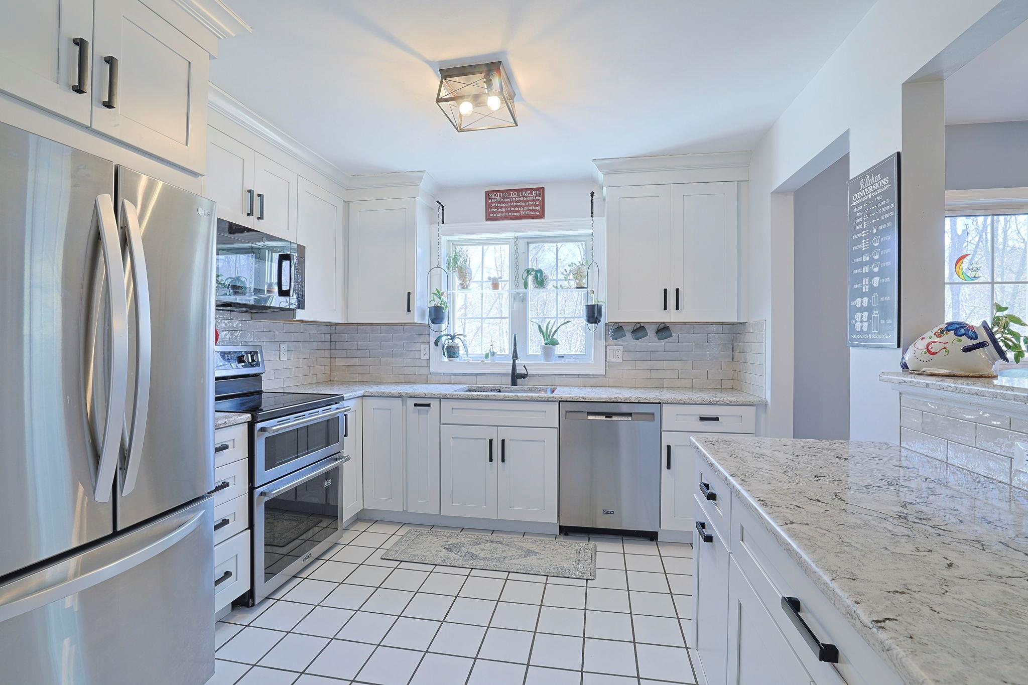 6102 Bayberry Court, Carmel, New York image 8