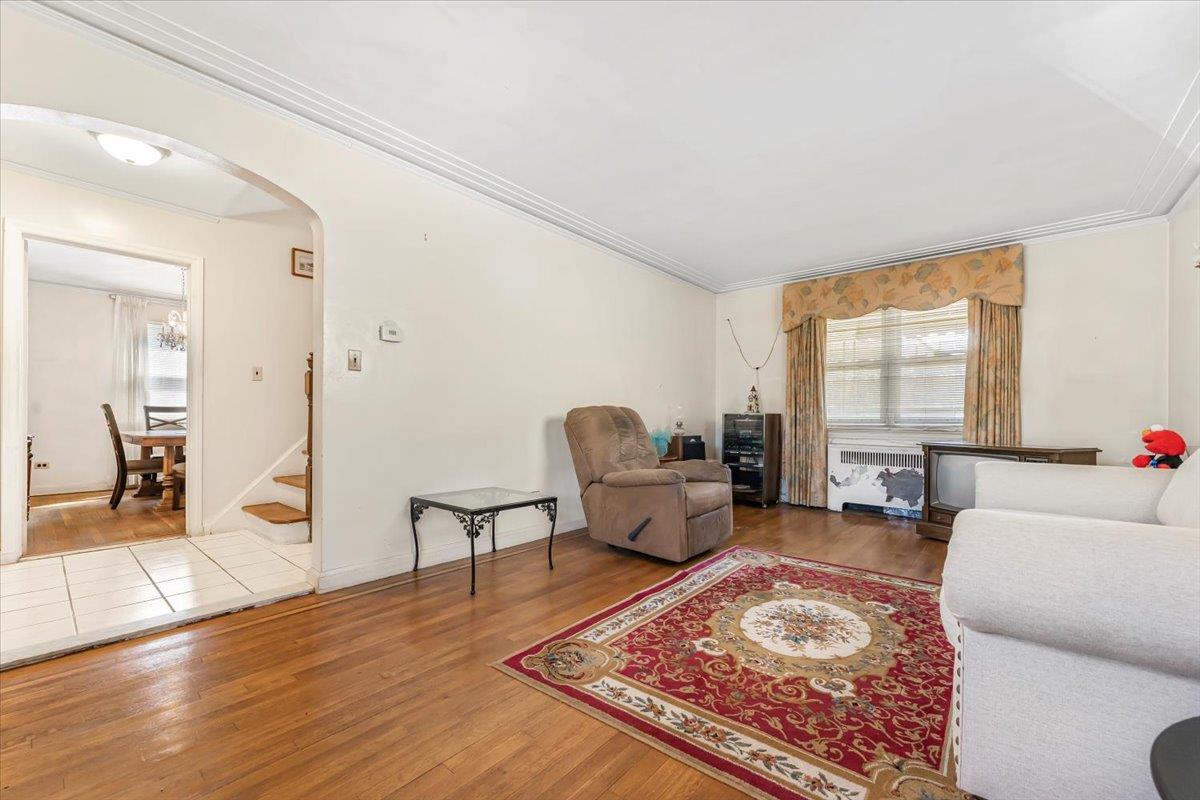 4031 Wickham Avenue, Bronx, New York image 8