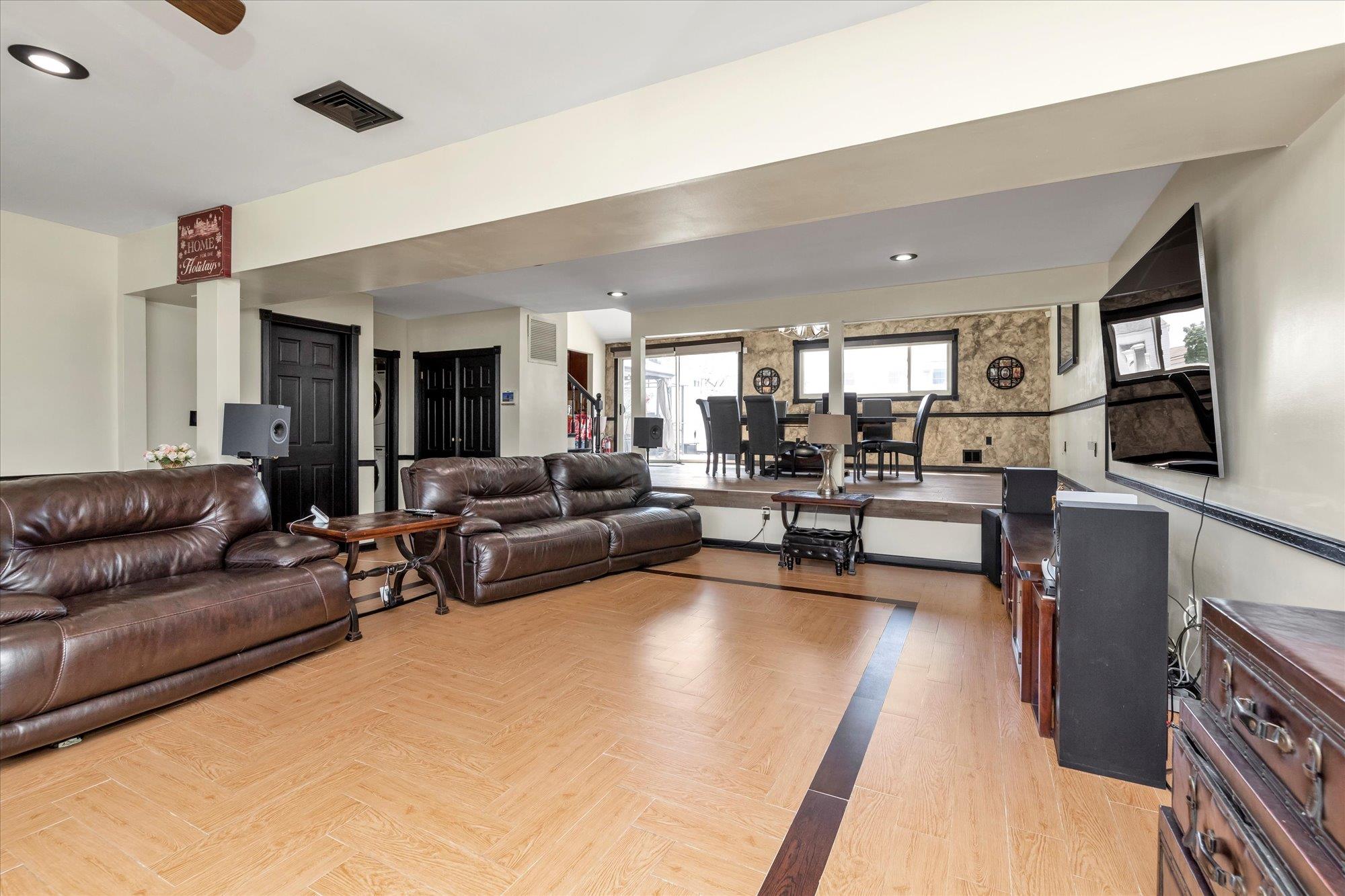 286 Westside Avenue, Freeport, New York image 5