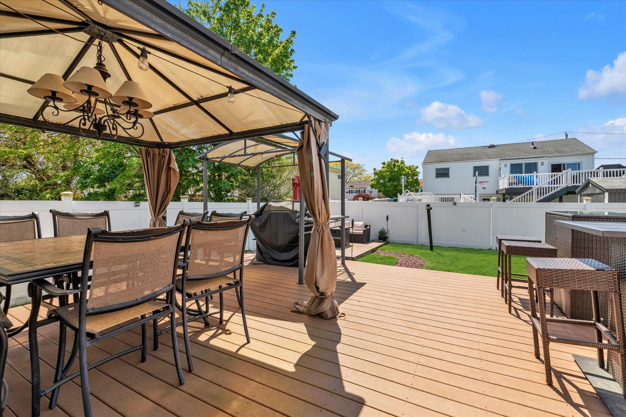 286 Westside Avenue, Freeport, New York image 17