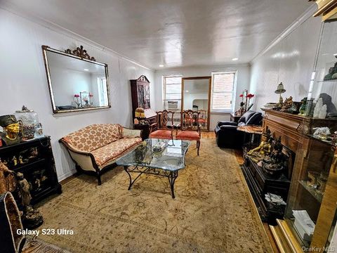 76-10 34th Avenue Unit 2M, Jackson Heights, NY 11372 - MLS#: 947704