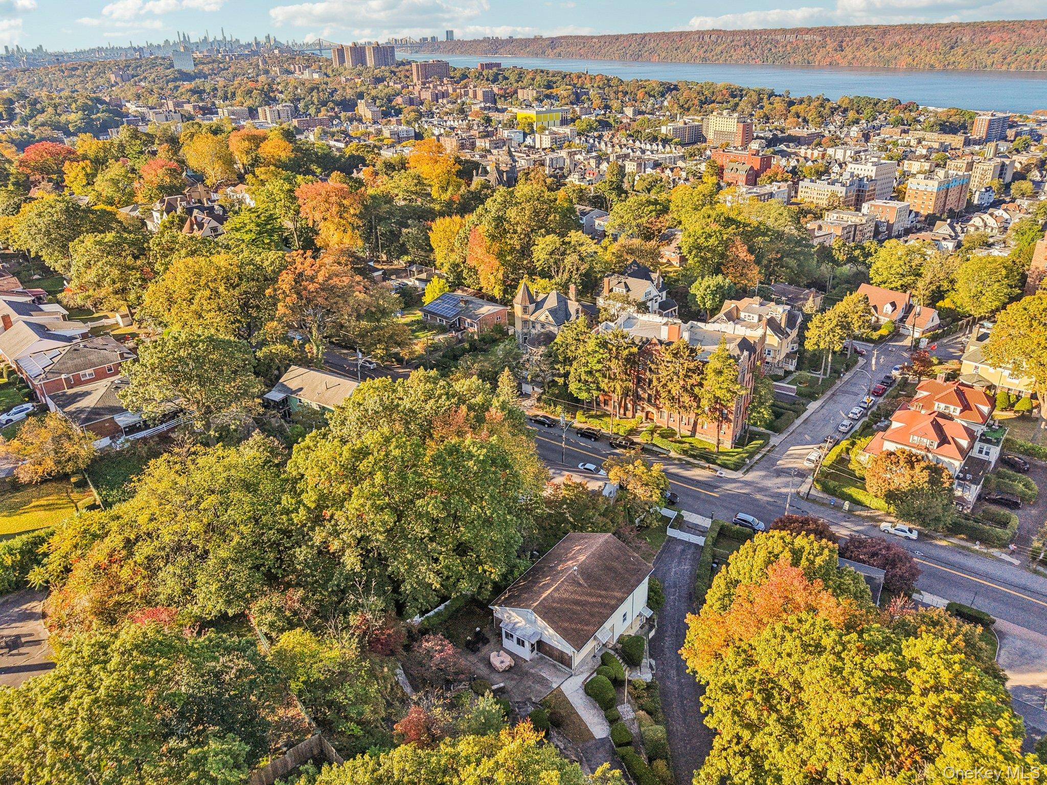 166 Park Hill Ave Yonkers