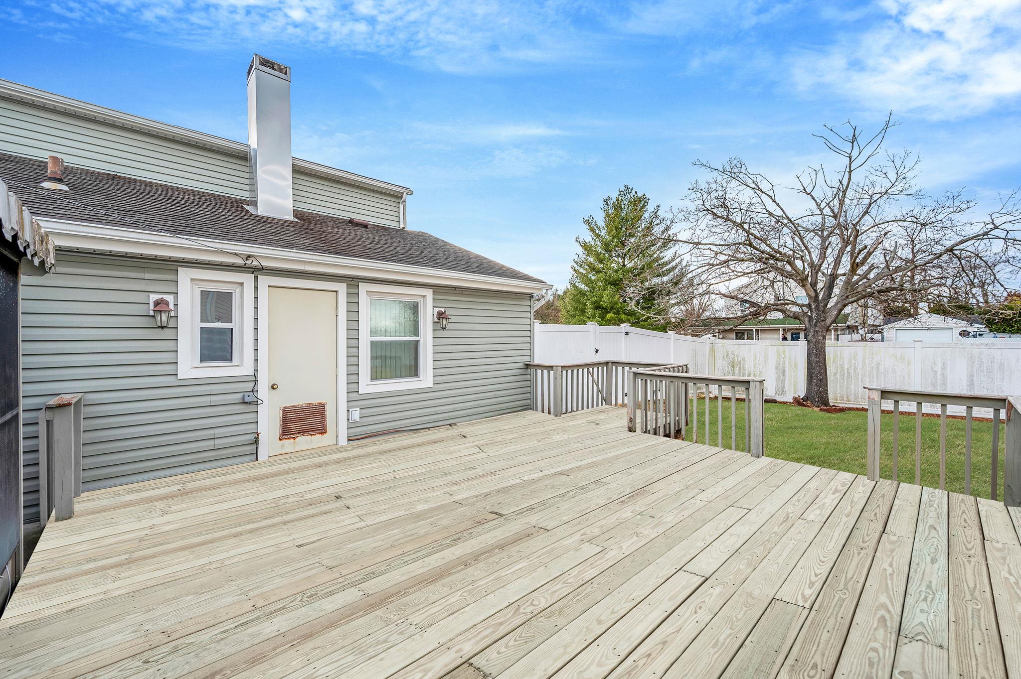 4162 Gloria Road, Bethpage, New York image 25