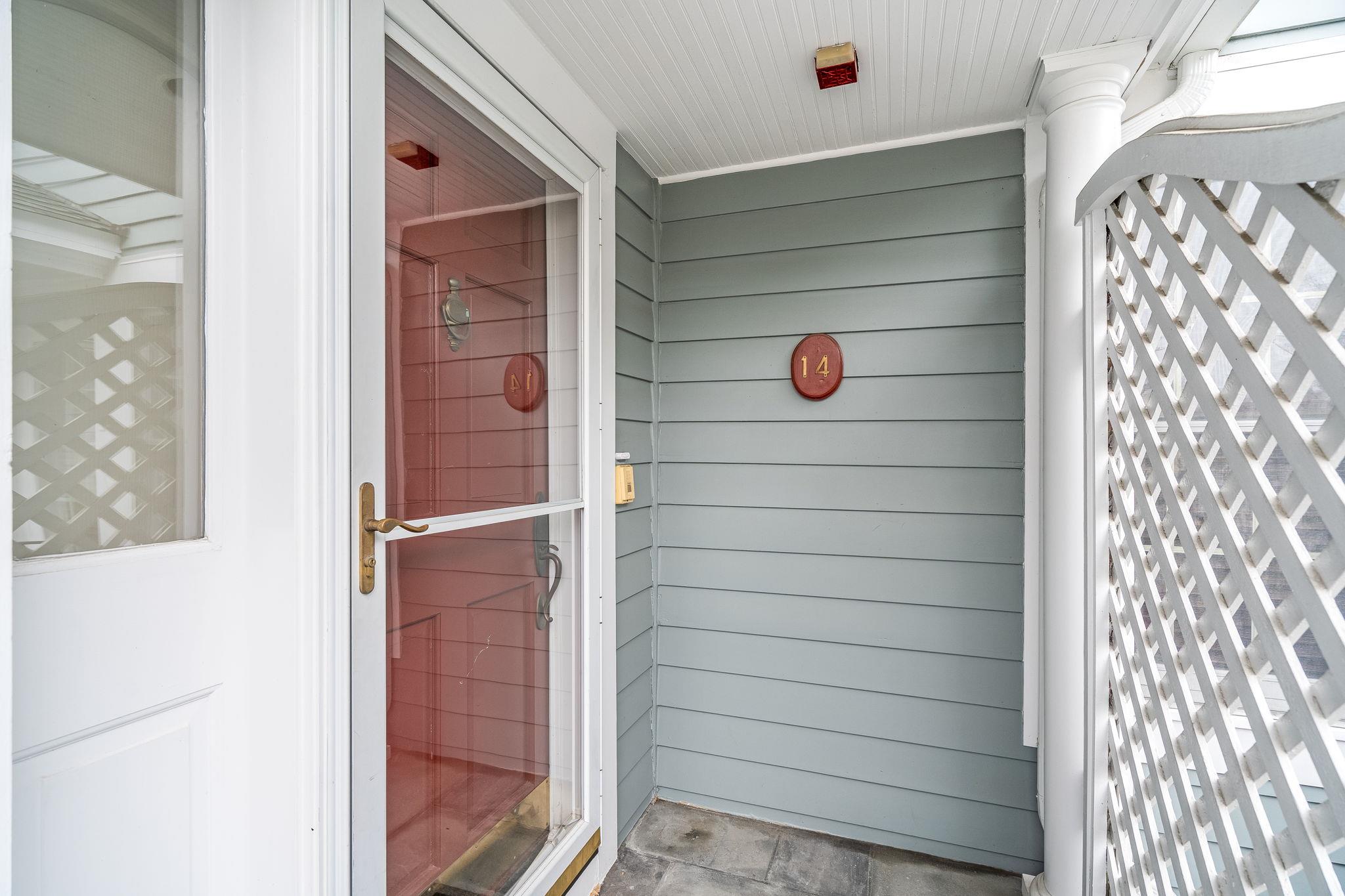 14 Wyndham Close, White Plains, New York image 5