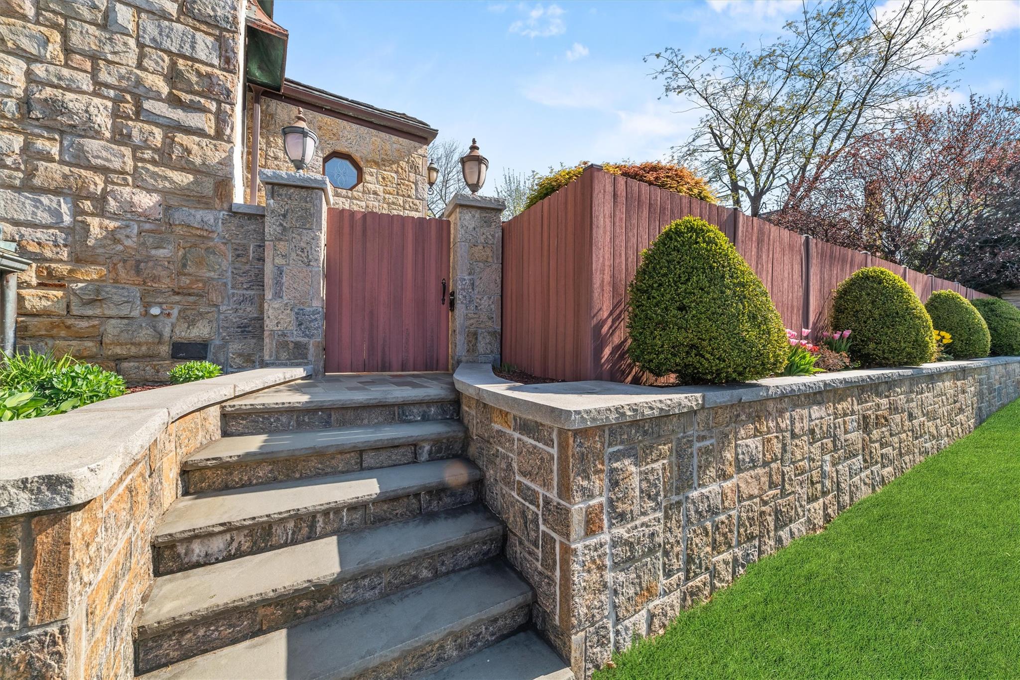 182 Kneeland Avenue, Yonkers, New York image 6