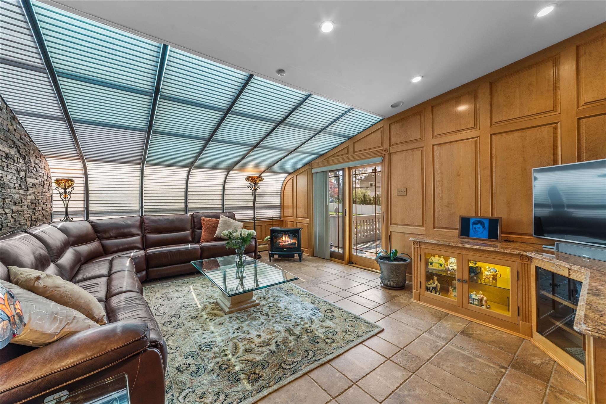 182 Kneeland Avenue, Yonkers, New York image 17