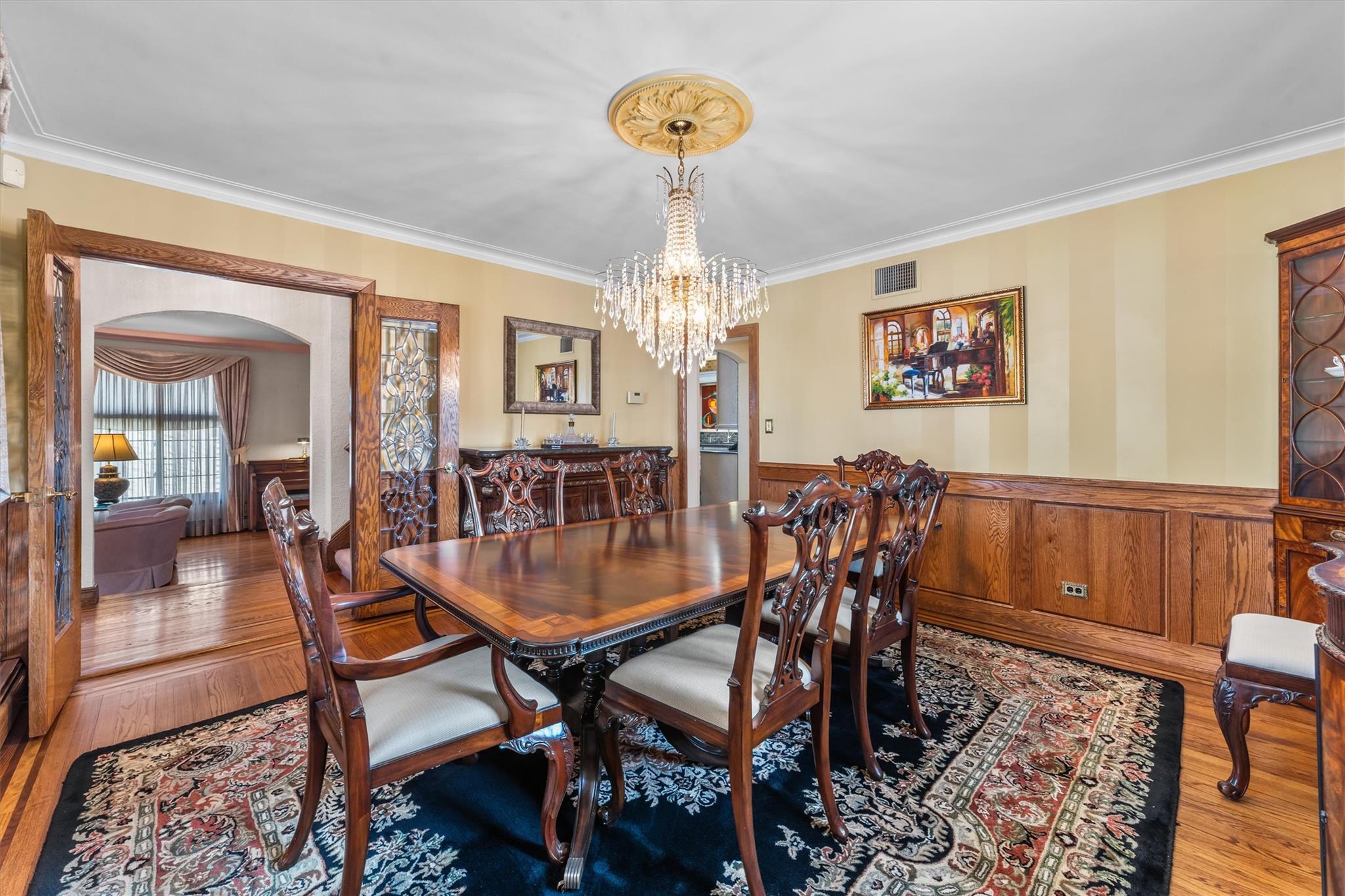 182 Kneeland Avenue, Yonkers, New York image 9