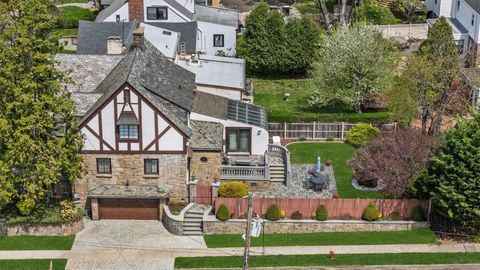 182 Kneeland Avenue Yonkers NY 10705