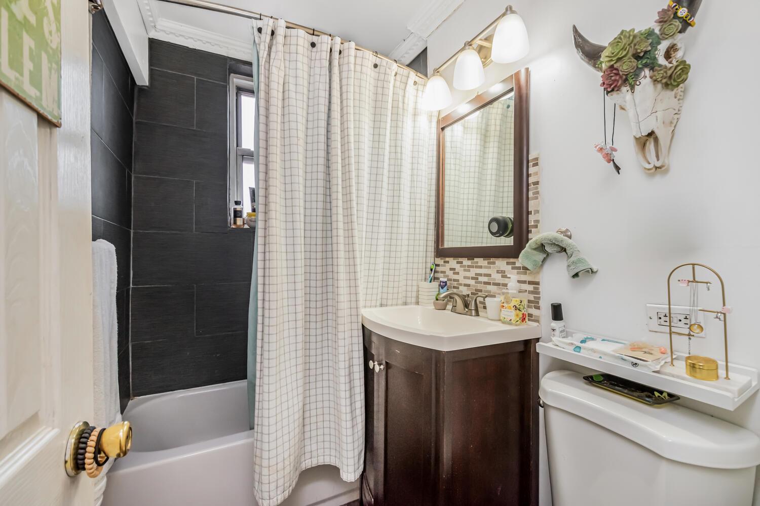 1475 Thieriot Avenue #5N, Bronx, New York image 15